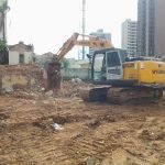 Máquina para cavar piscina em Marília